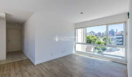 Desocupado, Iluminado e com 2 Vagas! Apartamento à Venda no Coração do Rio Branco