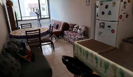 Apartamento 2 dormitórios com vaga, no bairro Santana