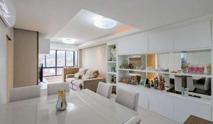 Apartamento 3 Dormitórios com Suíte e Vaga no Jardim Botânico – Conforto e Lazer no Park Plaza!