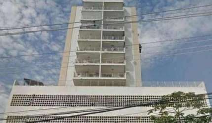Apartamento com 82m², na Rua Lins de Vasconcelos, com varandão, pertinho do  Comércio, Metro e do T