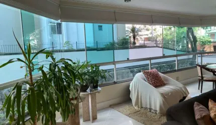 Apartamento em Campo Belo  -  São Paulo