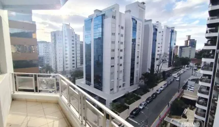 Apartamento com 3 dormitórios para alugar, 117 m² por R$ 6.570,35/mês - Centro - Florianópolis/SC