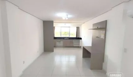 Apartamento para alugar, 32 m² por R$ 2.339,84/mês - Estreito - Florianópolis/SC
