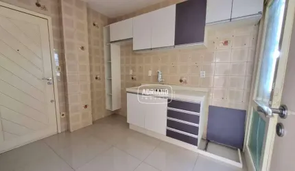 Apartamento com 2 dormitórios à venda, 61 m² por R$ 350.000,00 - Canto - Florianópolis/SC