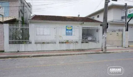 Casa com 2 dormitórios à venda, 80 m² por R$ 1.000.000,00 - Areias - São José/SC