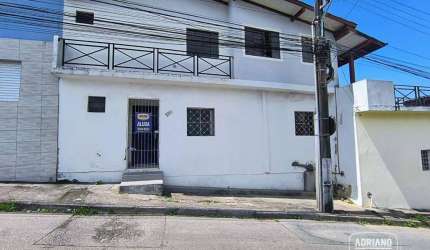 Casa com 1 dormitório para alugar, 70 m² por R$ 1.946,83/mês - Barreiros - São José/SC