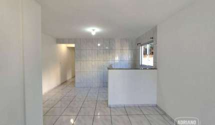 Apartamento com 2 dormitórios para alugar, 60 m² por R$ 2.014,10/mês - Barreiros - São José/SC