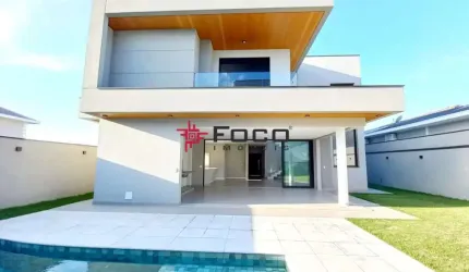 Casa / Condomínio Mont Blanc / Urbanova / 04 Dormitórios / 318m² / São José dos Campos
