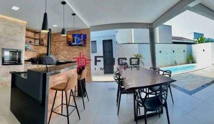 Casa no Condomínio Quintas de Villa Branca / Villa Branca / 04 dormitórios / 300 m² de terreno / Jacareí