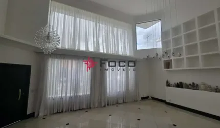 Sobrado Condomínio Jardim das Colinas -  5 suítes - 360m²