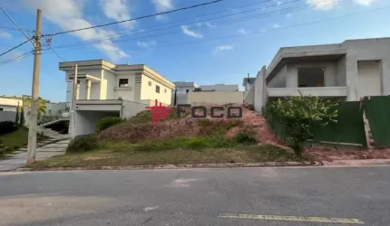 Excelente Terreno em condomínio fechado / Condomínio Verana / 362 m² / São José dos Campos