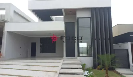 Casa / Residencial Santa Mônica / 03 Dormitórios /  01 suíte / 168m²AC / 360m²TE - Caçapava -SP.
