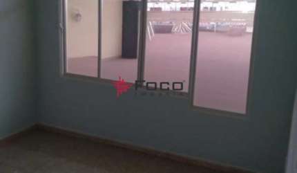 Casa térrea/Bosque dos Eucaliptos/ 03 Dormitórios sendo 02 suítes/250m²/ São José dos Campos