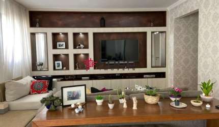 Apartamento com 4 suítes, 233m2 e varanda gourmet na Vila Adyanna