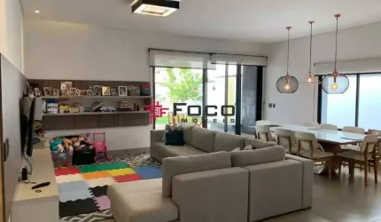 Casa Térrea com 3 quartos à venda no Bairro Urbanova