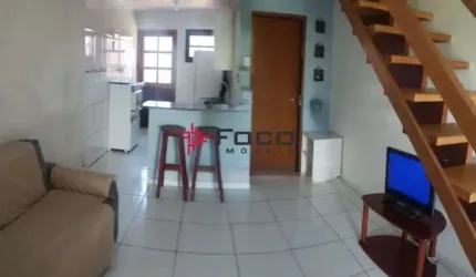Sobrado a venda em condomínio / Martim de Sá / Piscina / 02 dormitórios / 60 m² de construção / Caraguatatuba