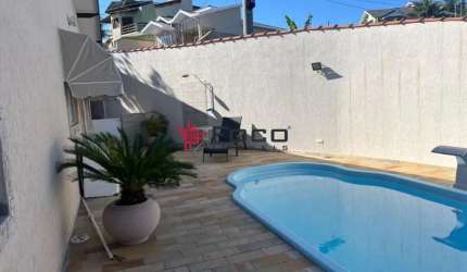 Linda casa Jacarei- Terras de São João- 03 dormitórios -136 m²