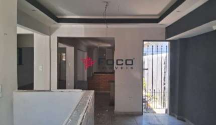 CASA COMERCIAL em excelente localização na Adhemar de Barros, ideal para restaurante, bar, salão, escritório