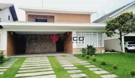 Casa com 5 quartos, 385m² por R$ 2.400.000,00 - Conjunto Residencial Esplanada do Sol