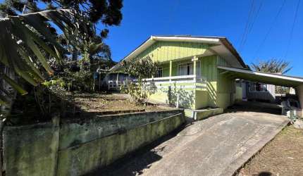 Casa com 5 quartos à venda na Rua José Lopes dos Santos, 29, Jardim Giannini, Almirante Tamandaré por R$ 260.000