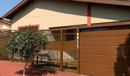 EXCELENTE CASA PARA VENDA NO BAIRRO FORTALEZA