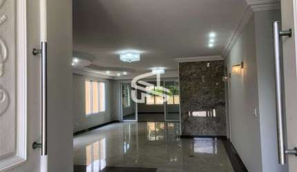 Casa com 4 suites em 530m2 - Alphaville