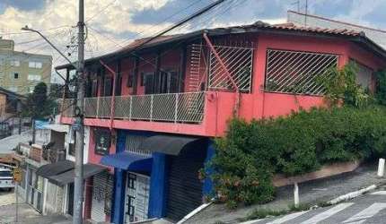 Casa para venda possui 113 metros quadrados com 2 quartos em Parque Pinheiros - Taboão da Serra - SP