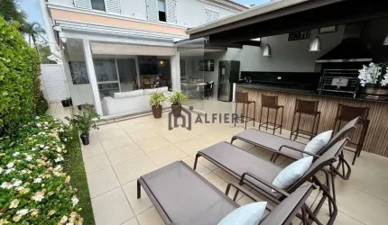 Casa com 3 dormitórios à venda, 160 m² por R$ 2.500.000 - Tamboré 05 - Santana de Parnaíba/SP