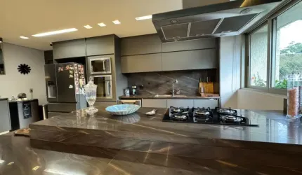 Maravilhoso apartamento disponível no Edifício Kadosh localizado no Vale Do Sereno