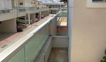 Sobrado de Condomínio com 4 quartos, Jardim Santa Maria, Jacareí - R$ 1.06 mi, Cod: 14093