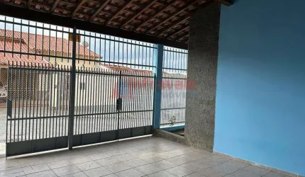 Casa com 3 dorms, Cidade Jardim, Jacareí - R$ 600 mil, Cod: 12708