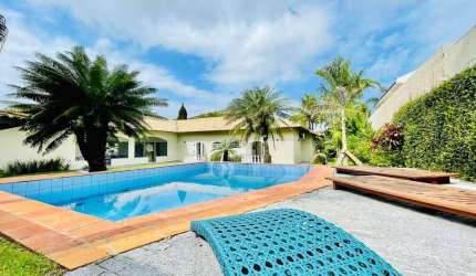 Apartamento à venda no Jardim Acapulco.