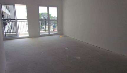 Sala comercial em um condomínio moderno, ótima localização.