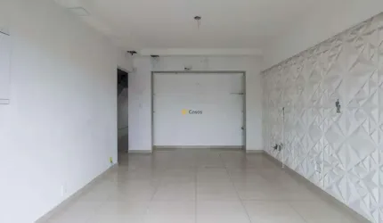 Salão comercial com 05 salas