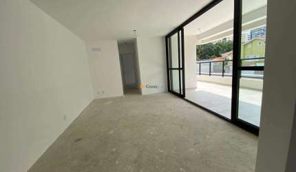 Apartamento em Saúde com 84m²
