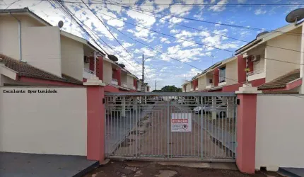 Casa em Condomínio para Venda em Várzea Grande, Jardim Aeroporto, 3 dormitórios, 1 suíte, 3 banheiros, 2 vagas