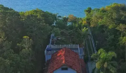 CASA PARA ALUGAR R$ 8.000,00 E VENDA R$ 3.500.000,00 BAIRRO ARMAÇÃO DE ITAPOCOROI.