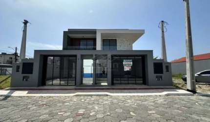 CASA SOBRADO, ALTO PADRÃO 3 DORMITÓRIOS, CENTRO, 600 METROS DO MAR, R$945.000,00, NAVEGANTES/SC