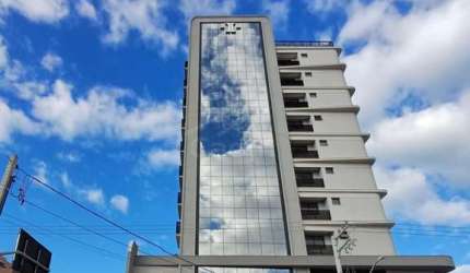 APARTAMENTO PARA ALUGAR, R$ 3.100,00 CENTRO DE NAVEGANTES/SC.