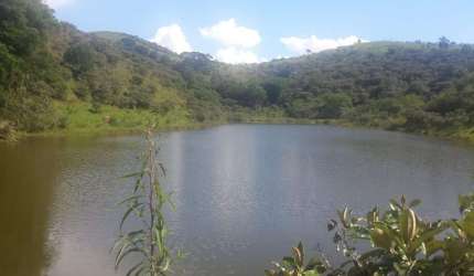 Fazenda para Venda em Igaratá, CRUZ BRANCA, 3 dormitórios, 2 banheiros, 6 vagas