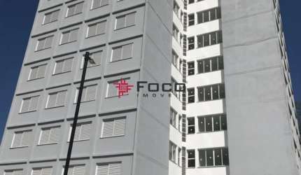 Apartamento térreo - Ed Morada dos Pássaros - Vila Marcarenhas - 1 suíte com closet - 48m²