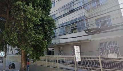 Amplo apt. de 3 quartos à venda no Centro de Niterói - RJ