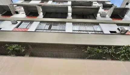 3 Quartos, sendo 1 suite e vaga de garagem