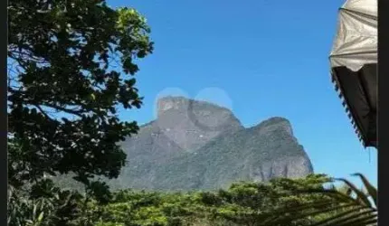 Cobertura no Jardim Oceanico – Barra da Tijuca | 360m² | 4 Quartos | Piscina | Gourmet | 3 Vagas