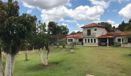 casa de campo com 2000 metros de terreno