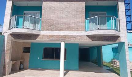 Vende-se Sobrado em condomínio alto padrão com 6 dormitórios a 500 m da praia