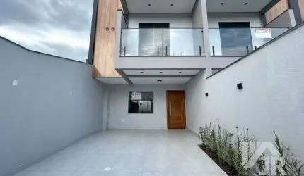 Sobrado a venda em Camboriú com 3 quartos sendo 1 suíte no bairro Santa Regina!!