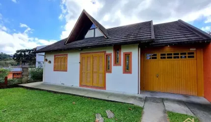 Casa à venda no bairro Desvio Rizzo - Caxias do Sul/RS