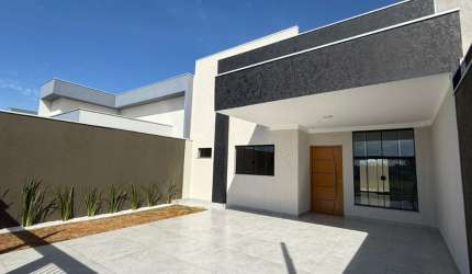 Linda Casa à Venda no Jardim Freitas – Maringá/PR