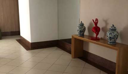 Aluguel 3 suítes com dependência, 140m2  andar alto - Pituba